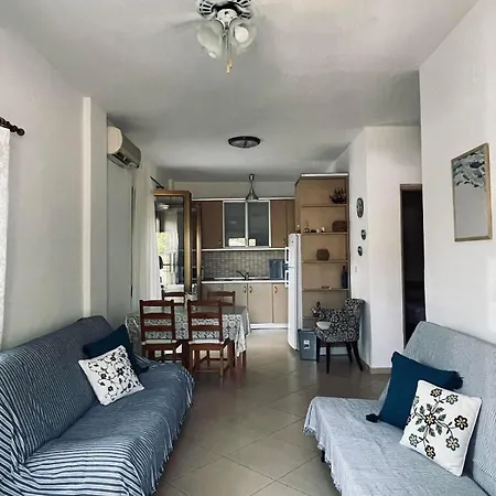 Dorothy's House Holiday home Nea Plagia