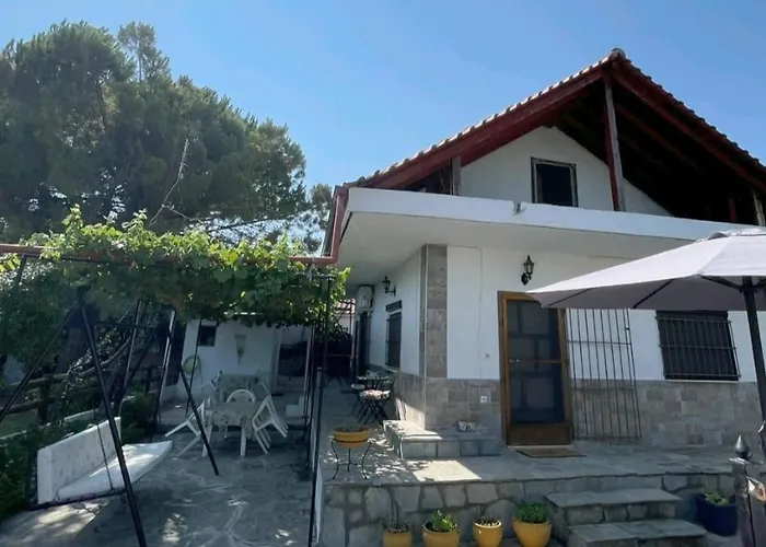 Dorothy's House Case de vacanță